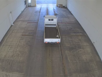 Toyota DYNA  с аукциона в Японии