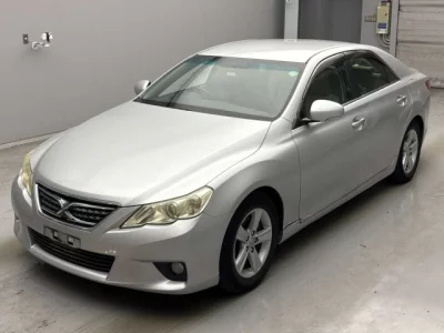 Toyota MARK X  с аукциона в Японии