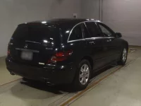Mercedes-Benz R CLASS лот № 30512 оценка 3.5  с аукциона в Японии 1