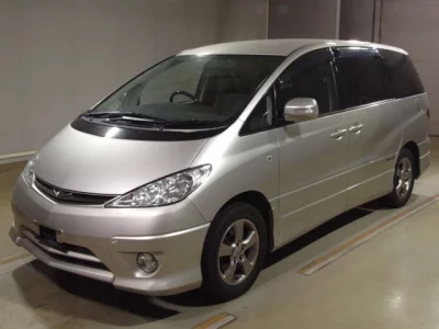 Toyota ESTIMA  с аукциона в Японии