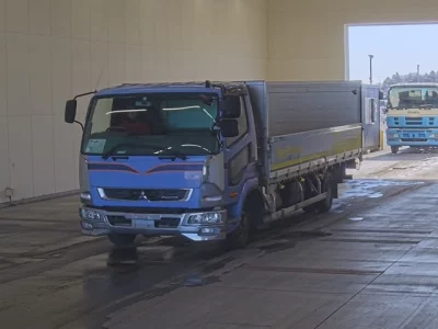 Mitsubishi FUSO FIGHTER  с аукциона в Японии