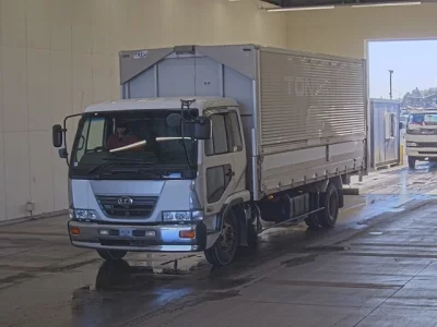 Nissan TRUCK  с аукциона в Японии