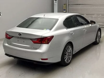 Lexus GS  с аукциона в Японии