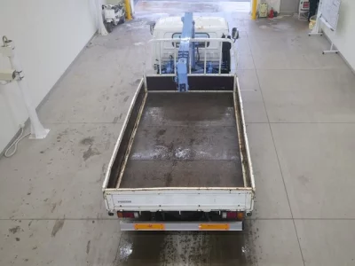 Mazda TITAN  с аукциона в Японии