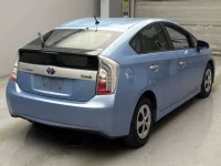 Toyota PRIUS PHV лот № 4429 оценка R  с аукциона в Японии 1