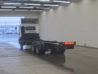 Nissan UD SERIES  с аукциона в Японии