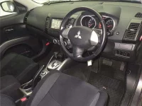 Mitsubishi OUTLANDER лот № 70430 оценка R  с аукциона в Японии 2