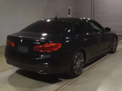 BMW 5-Series  с аукциона в Японии