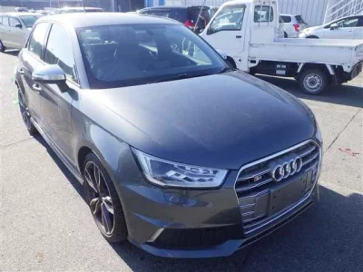 Audi S1