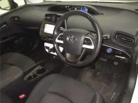Toyota PRIUS лот № 70448 оценка 3.5  с аукциона в Японии 2