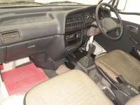 Suzuki CARRY TRUCK лот № 70447 оценка 3.5  с аукциона в Японии 3