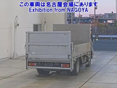 Hino DUTRO  с аукциона в Японии