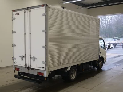 Hino DUTRO  с аукциона в Японии