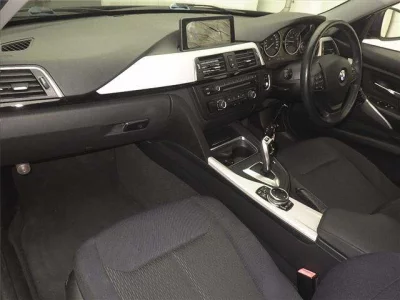 BMW 3-Series  с аукциона в Японии