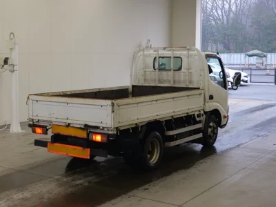 Hino DUTRO  с аукциона в Японии