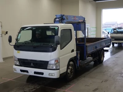 Mitsubishi CANTER  с аукциона в Японии