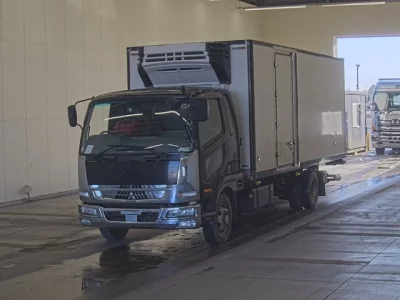 Mitsubishi FUSO FIGHTER