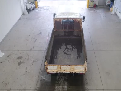 Toyota DYNA  с аукциона в Японии