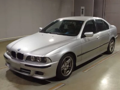 BMW 5-Series  с аукциона в Японии