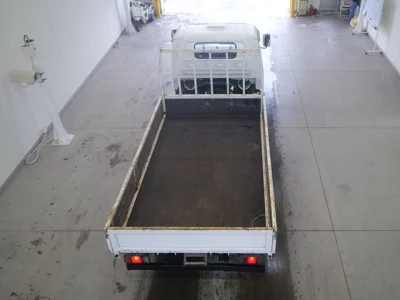 Isuzu ELF  с аукциона в Японии