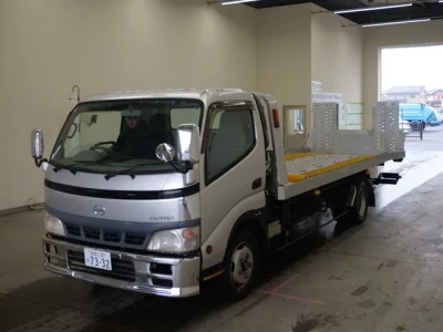 Hino DUTRO  с аукциона в Японии