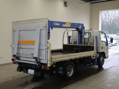 Isuzu ELF  с аукциона в Японии