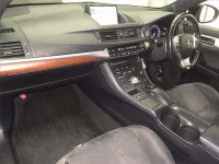 Lexus CT лот № 70501 оценка 3  с аукциона в Японии 3