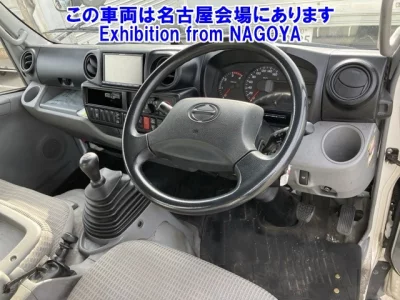 Hino DUTRO  с аукциона в Японии