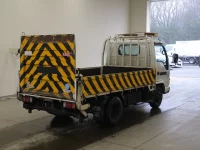 Isuzu ELF лот № 1350 оценка 3  с аукциона в Японии 1