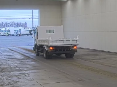 Isuzu FORWARD  с аукциона в Японии