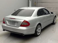 Mercedes-Benz E CLASS лот № 5021 оценка 3  с аукциона в Японии 1