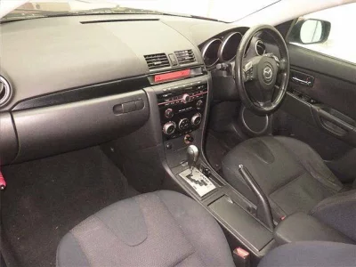 Mazda AXELA  с аукциона в Японии