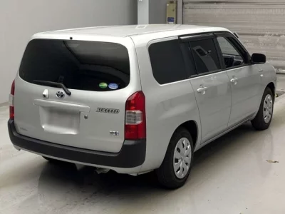 Toyota SUCCEED  с аукциона в Японии