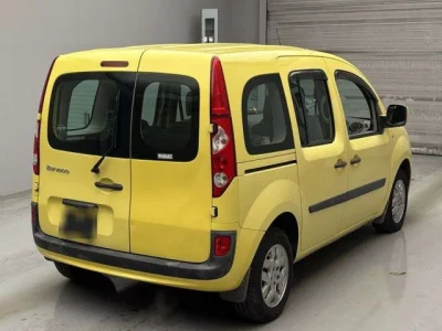 Renault KANGOO  с аукциона в Японии