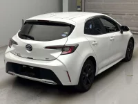 Toyota COROLLA SPORT лот № 185 оценка 3.5  с аукциона в Японии 1