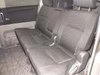 Toyota VOXY лот № 70534 оценка R  с аукциона в Японии 6