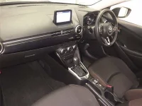 Mazda MAZDA2 лот № 70538 оценка 4  с аукциона в Японии 3