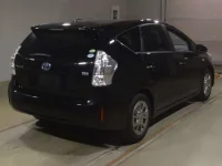 Toyota PRIUS ALPHA лот № 50008 оценка 3.5  с аукциона в Японии 1