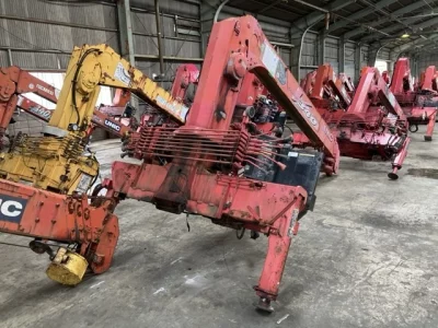 OTHERS UNIC CRANE