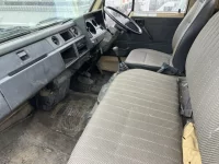 Toyota DYNA лот № 1375 оценка 3  с аукциона в Японии 4