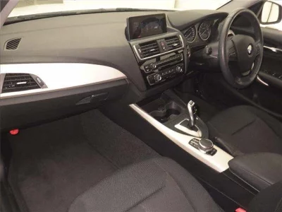 BMW 1-Series  с аукциона в Японии