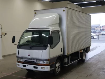 Mitsubishi CANTER  с аукциона в Японии