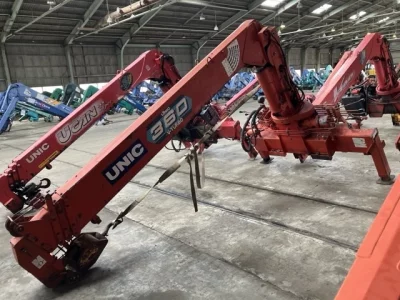 OTHERS UNIC CRANE