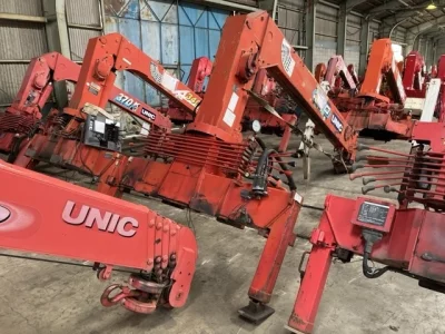 OTHERS UNIC CRANE