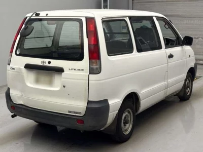Toyota LITE ACE VAN  с аукциона в Японии