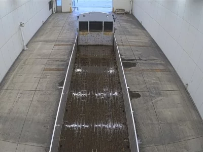 Mitsubishi SUPER GREAT  с аукциона в Японии