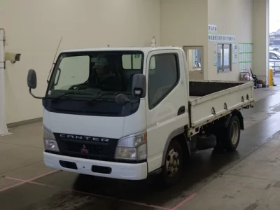 Mitsubishi CANTER  с аукциона в Японии