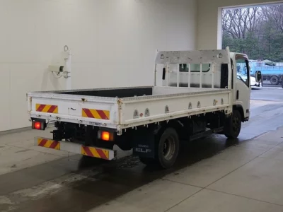 Nissan TRUCK  с аукциона в Японии