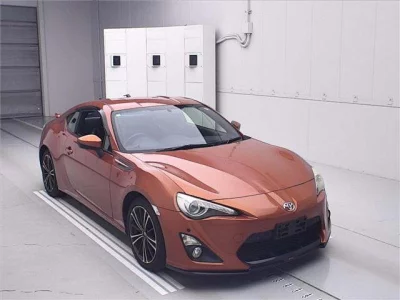 Toyota 86  с аукциона в Японии