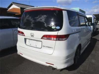 Honda ELYSION лот № 70612 оценка ***  с аукциона в Японии 5